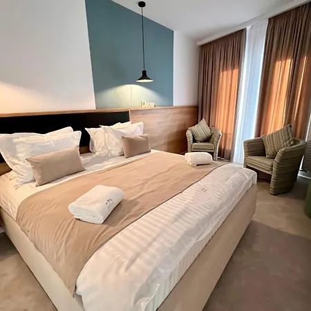 Montan-aparthotel 4* Predeal